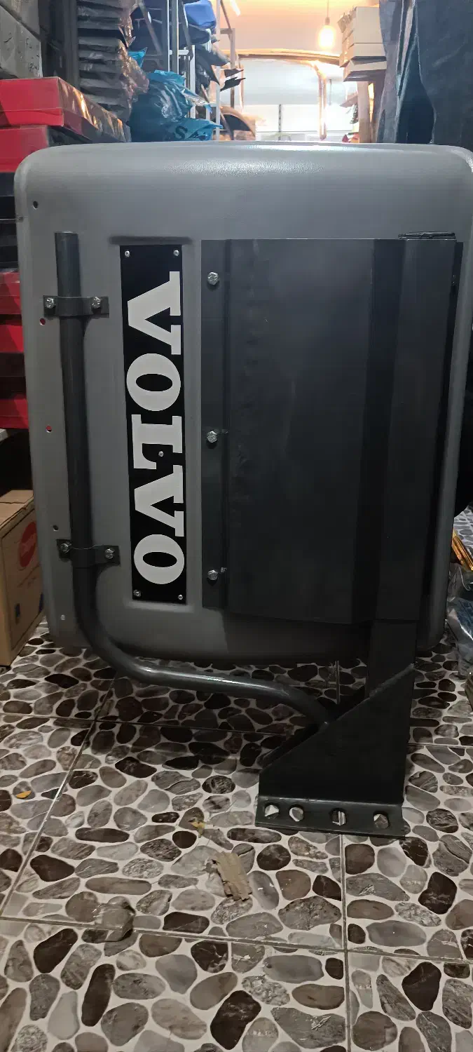 گلگیر ولوو سمت راننده ( ورق ضخیم)|قطعات یدکی و لوازم جانبی|کرمانشاه, |دیوار