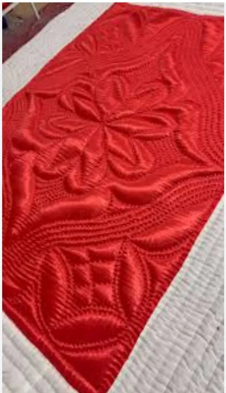 یک عدد لحاف پیدا شده|اشیا|گناباد, |دیوار