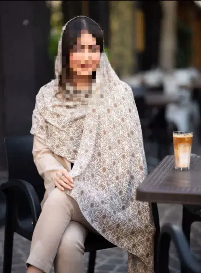 انواع شال ۲۳۸|لباس|قم, قلعه کامکار|دیوار