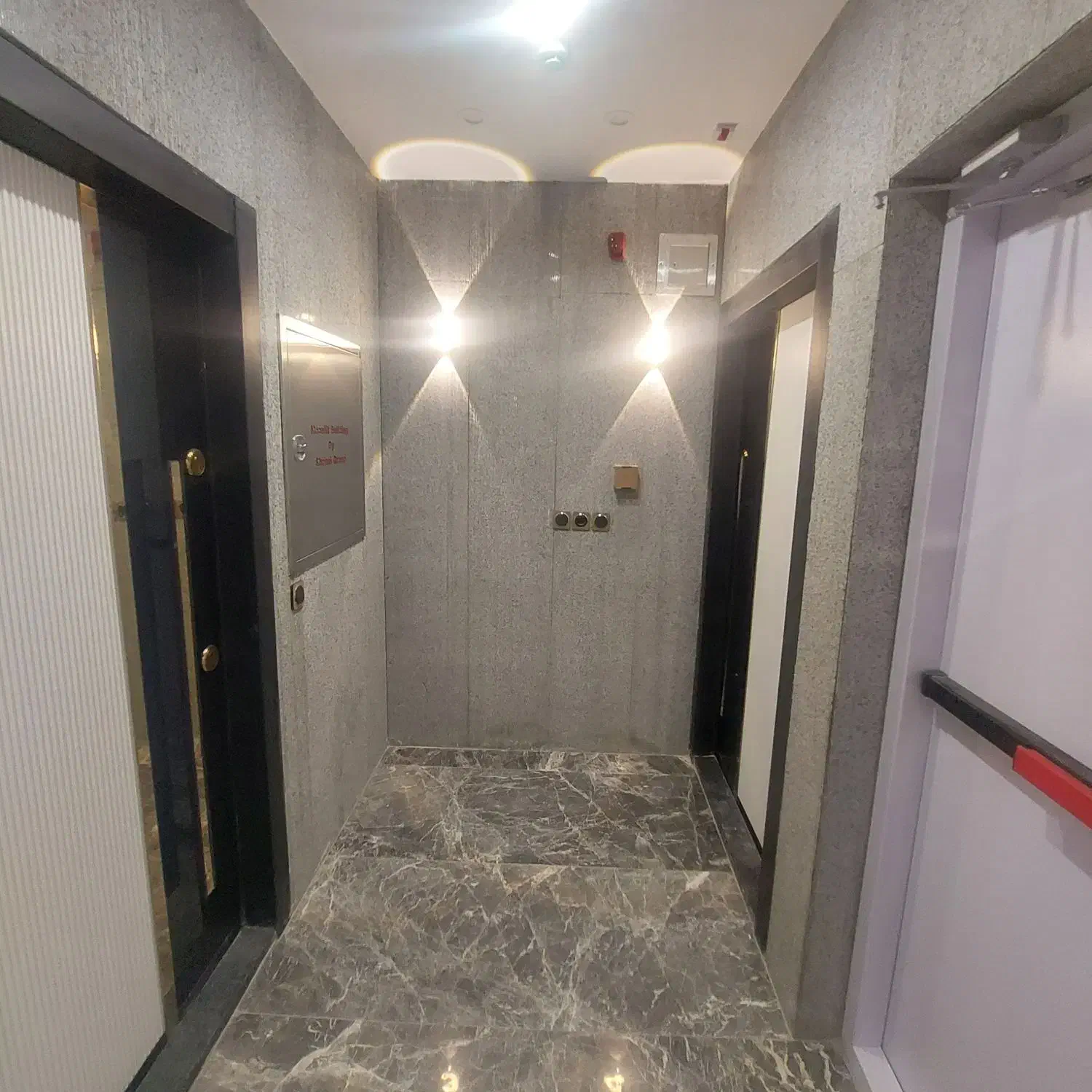 ۱۰۰متر / نوساز / جنوبی نورگیر|فروش آپارتمان|تهران, بلوار کشاورز|دیوار