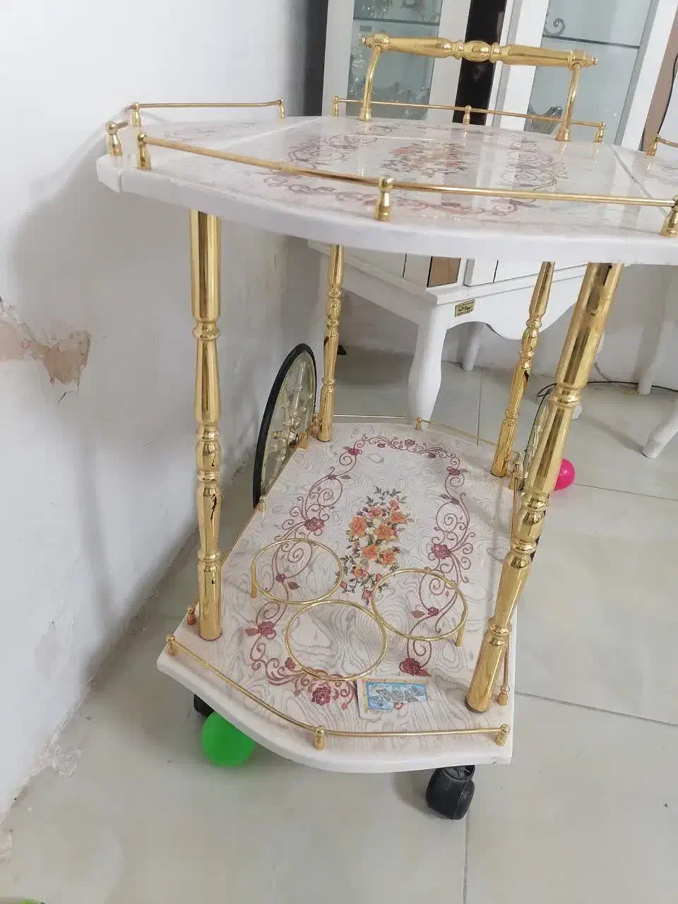 میز بار، چینی ، رخت آویز، بلوری|حراج|مشهد, امیر|دیوار