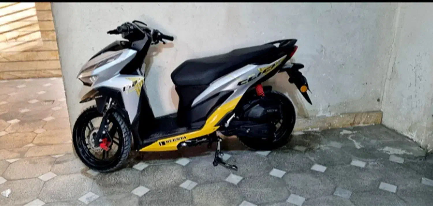 موتور کلیک کم کار|موتورسیکلت|اسدآباد, |دیوار