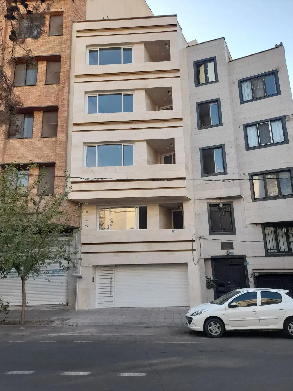 آپارتمان نوساز /جمهوری / خ دیلمان|فروش آپارتمان|تهران, جمالزاده|دیوار