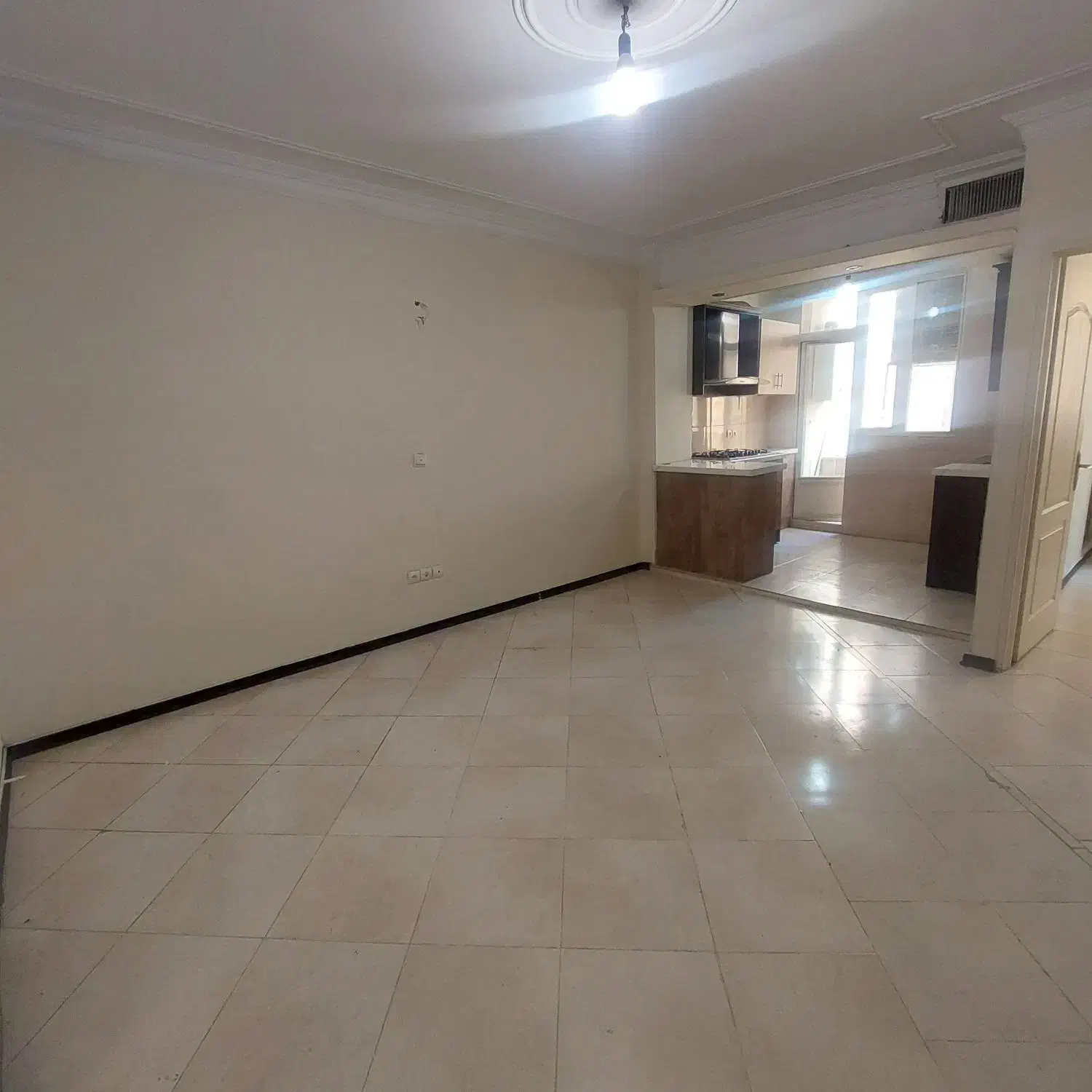 ۴۵متر پارکینگ دار خیابان حیدری|فروش آپارتمان|تهران, سبلان (لشگر)|دیوار