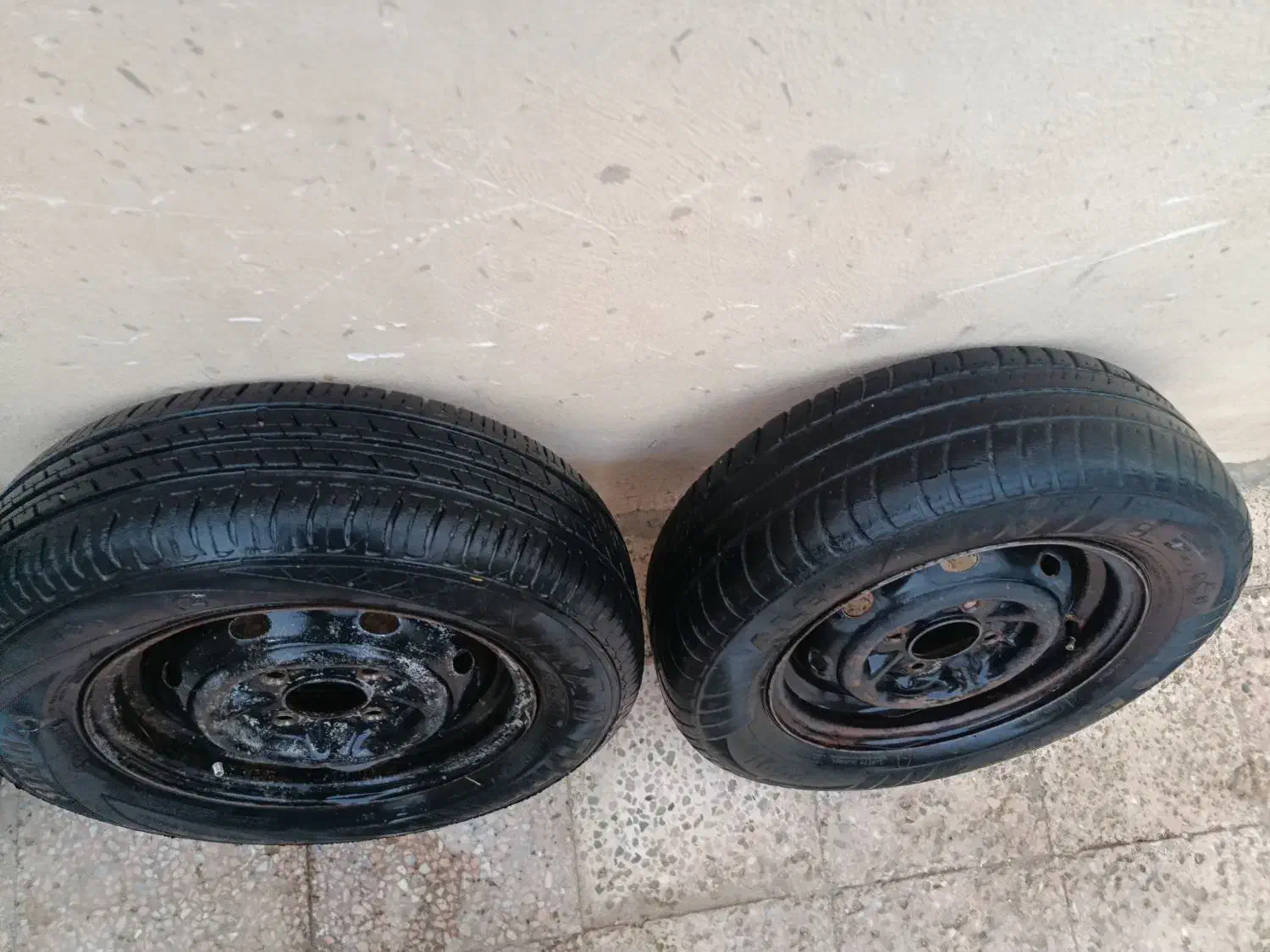 رینگ و لاستیک پیکان|قطعات یدکی و لوازم جانبی|نیمروز, |دیوار