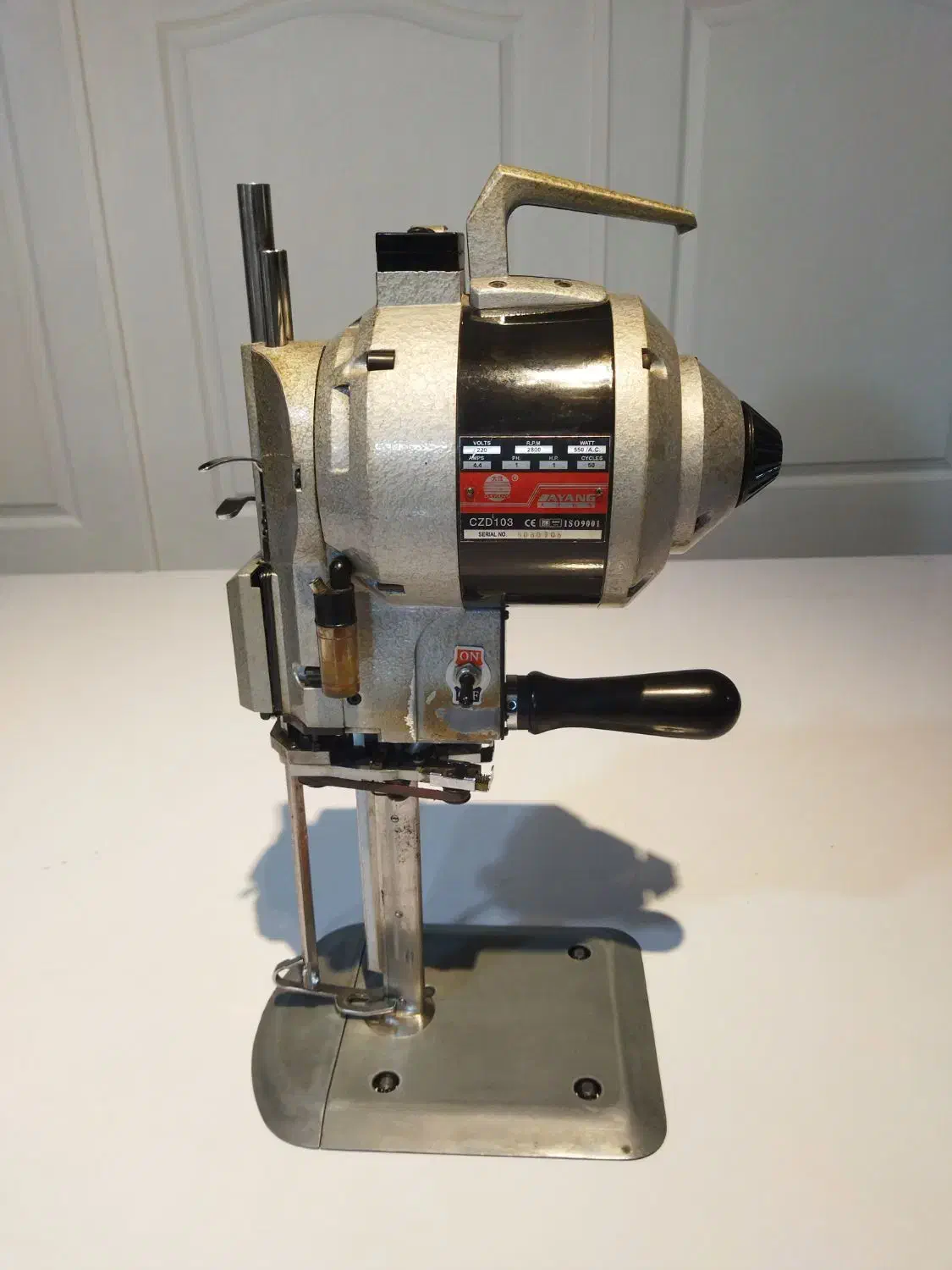 قیچی برقی دایانگ|لوازم خیاطی و بافتنی|تبریز, |دیوار