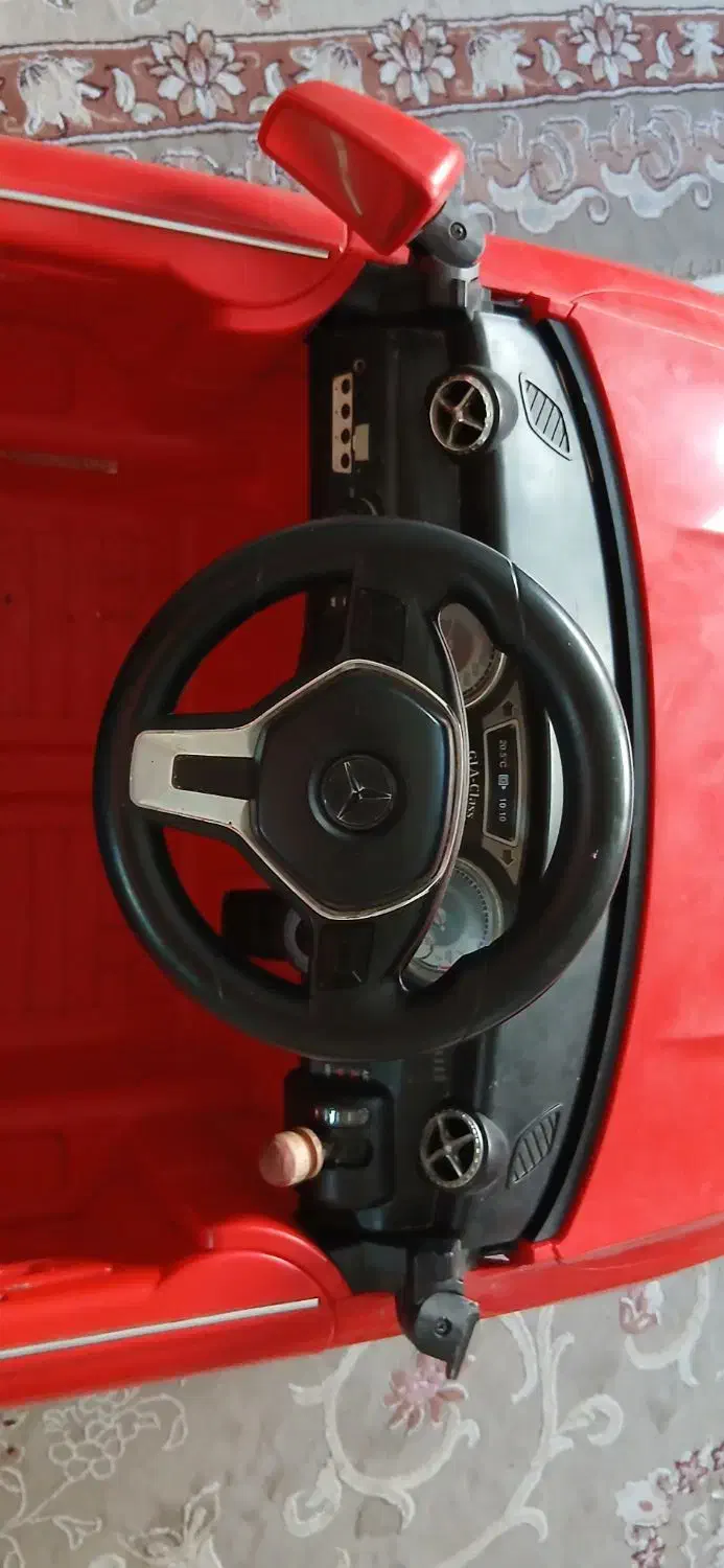 ماشین شارژی برند بنز|اسباب‌‌بازی|فولادشهر, B7|دیوار