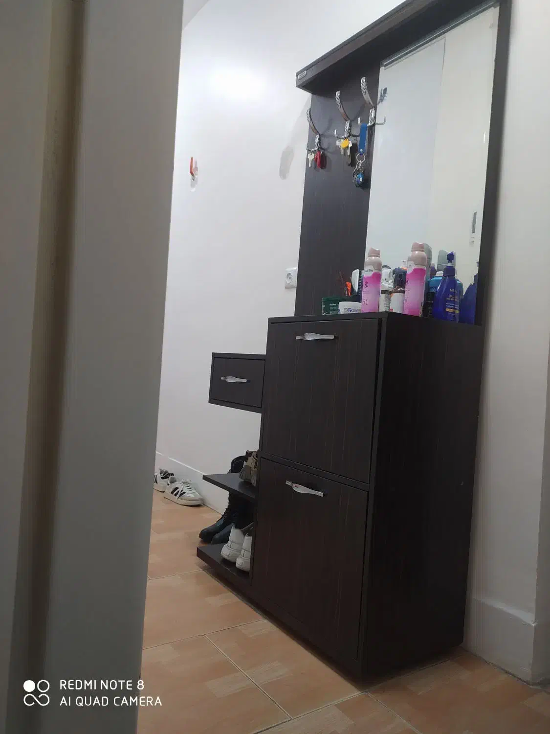 جاکفشی و رخت آویز درحدنوبابهترین چوب و کیفیت عالی|جاکفشی، کمد، دراور|فولادشهر, B8|دیوار