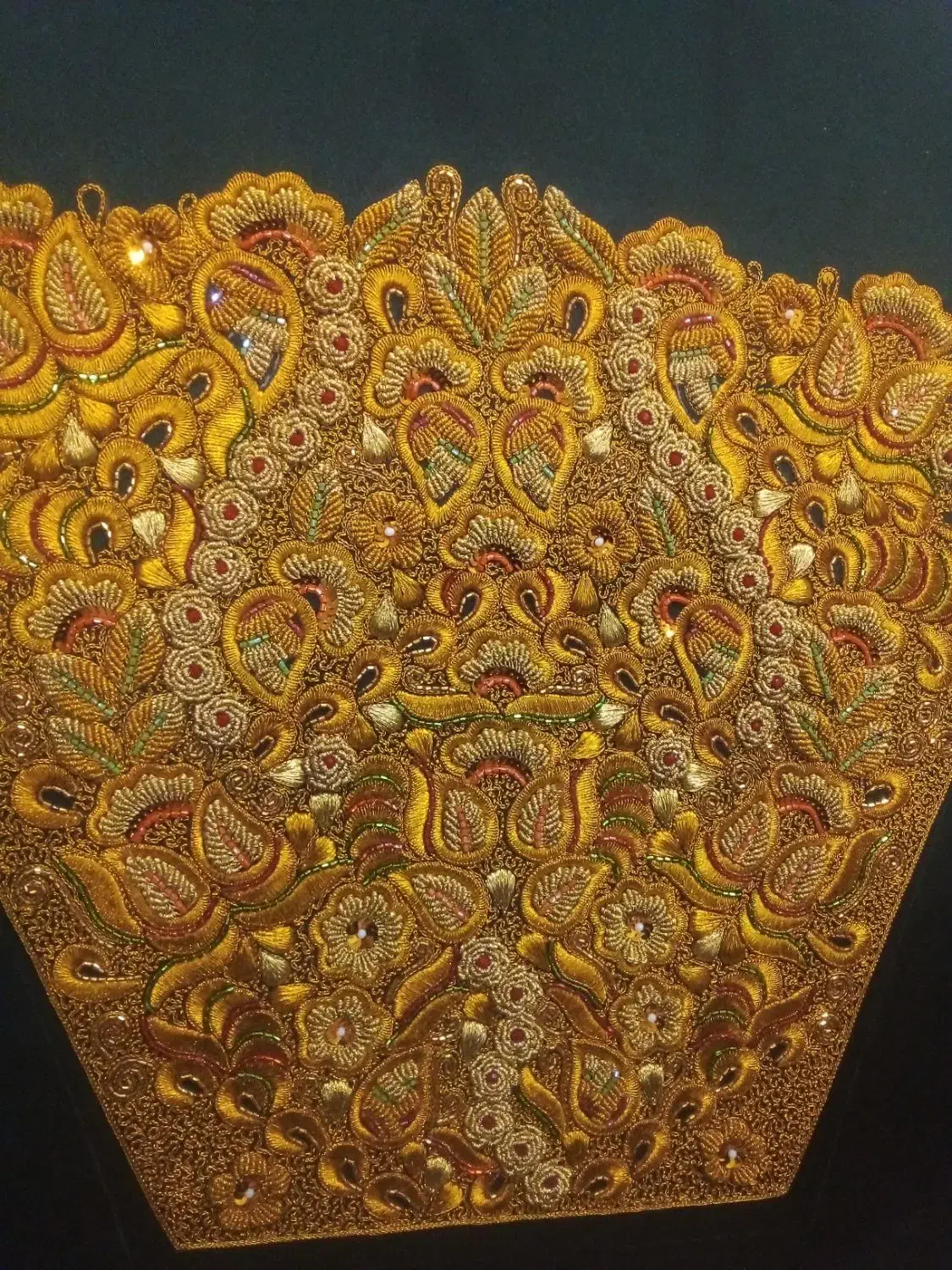 فروشی.مچ پا ۲۲ ماهیچه ۳۷|لباس|میناب, |دیوار