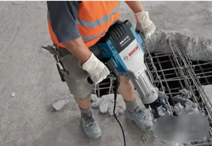 تخریب کاری ساختمان و انواع تخریب|خدمات پیشه و مهارت|ریگ, |دیوار