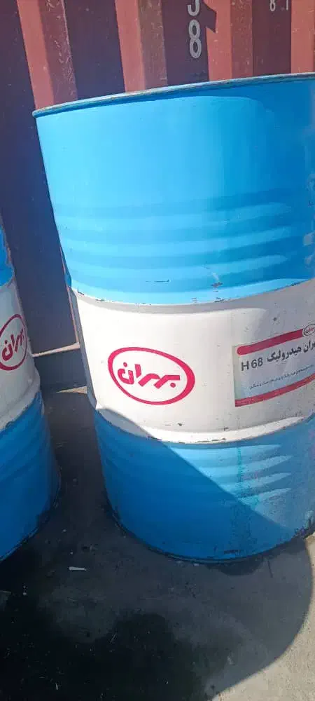 ظرف خالی ۲۰لیتری روغن موتور|ظروف نگهدارنده، پلاستیکی، یکبارمصرف|ری, باروت کوبی|دیوار