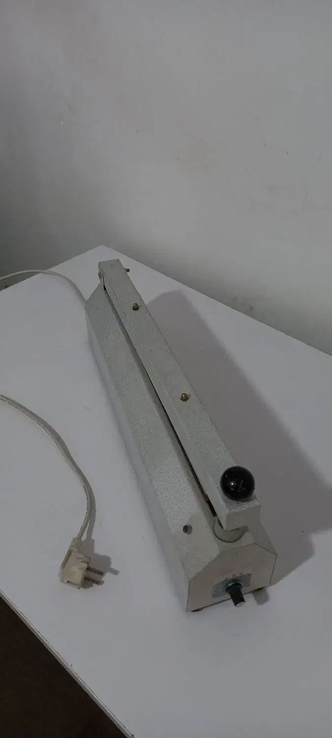 دستگاه دوخت پلاستیک ۴۰ سانتی|سایر لوازم برقی|یاسوج, |دیوار