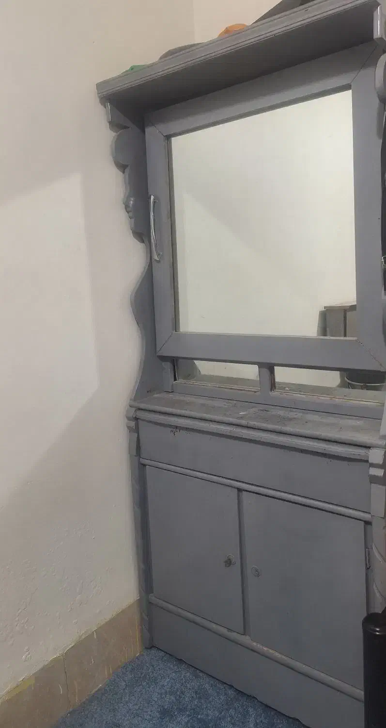 فروشی لطفا الکی مزاحم نشید|صندلی و نیمکت|آبادان, |دیوار