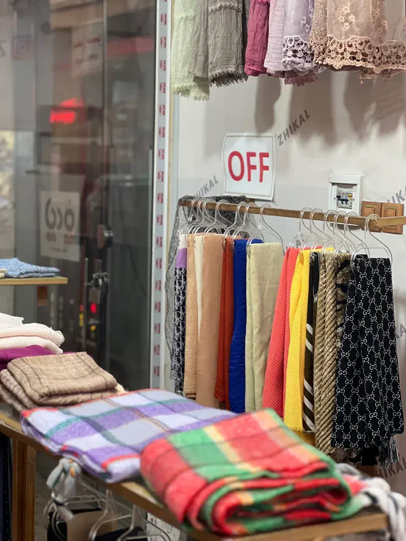 شال زیر قیمت عمده به علت تغییرات|لباس|اراک, |دیوار