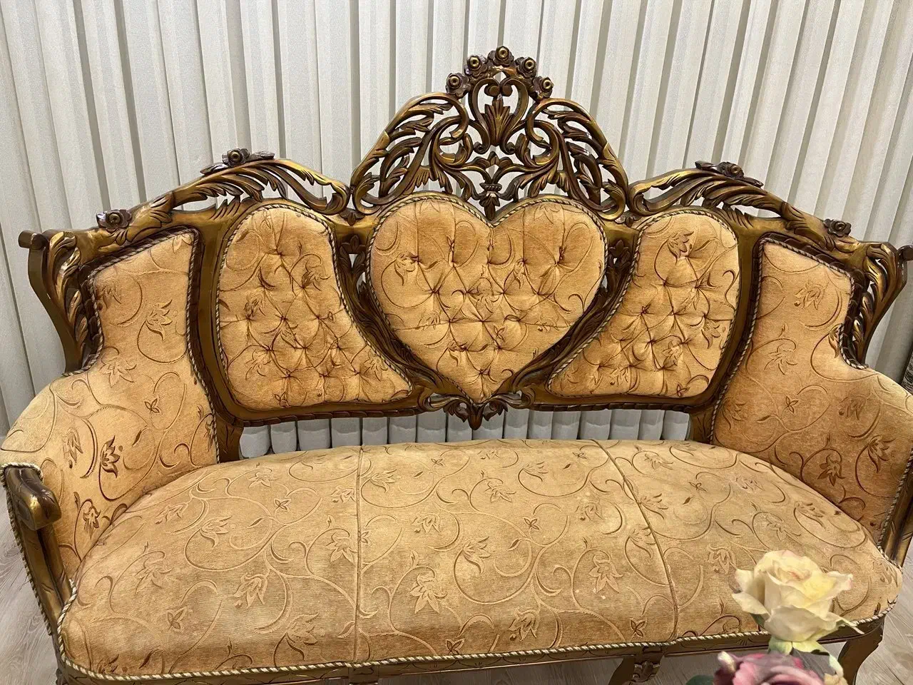 مبل سلطنتی و میر ناهار خوری|مبلمان خانگی و میز عسلی|کاشان, شهرک امیرالمومنین|دیوار