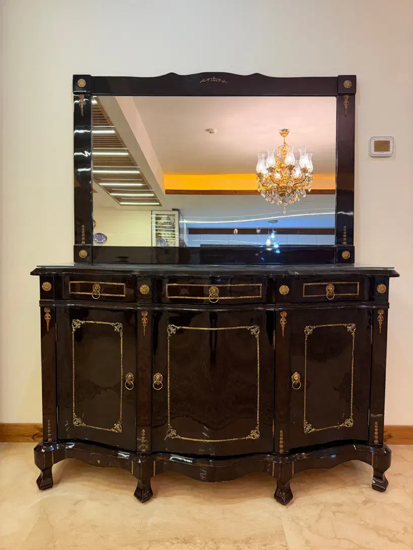 بوفه سه درب در حد نو|بوفه، ویترین، کنسول|تهران, فردوس|دیوار