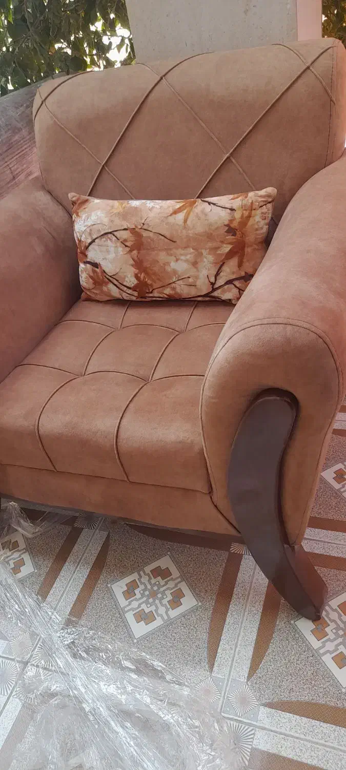 برای اولین بارمبل استوک|مبلمان خانگی و میز عسلی|بندر دیر, |دیوار