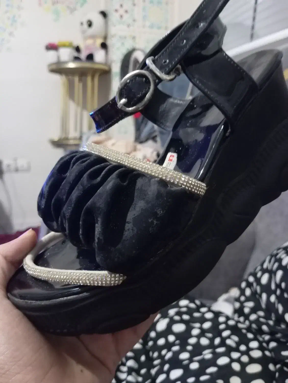 صندل|کیف، کفش، کمربند|ماهدشت, |دیوار