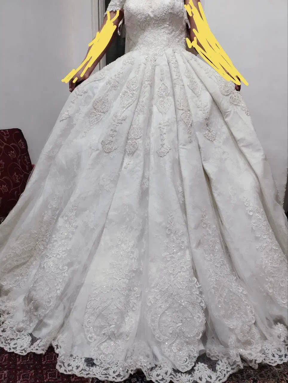 لباس عروس دنباله دار|لباس|خرم‌آباد, |دیوار