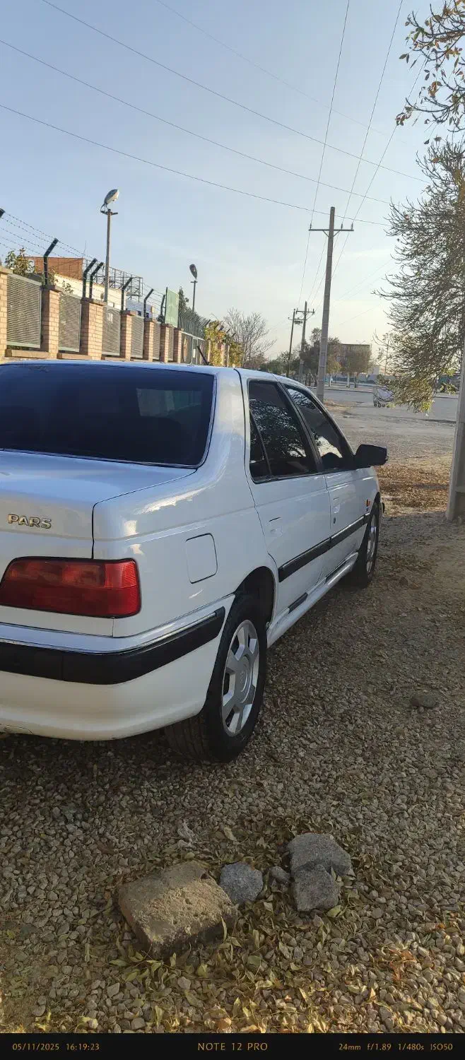 پژو پارس بی رنگ|خودرو سواری و وانت|همدان, |دیوار