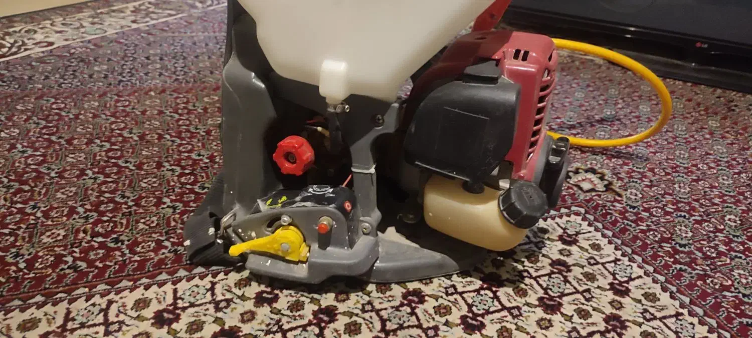 سم پاش بنزینی ۳۵ لیتری|ابزارآلات|فارسان, |دیوار