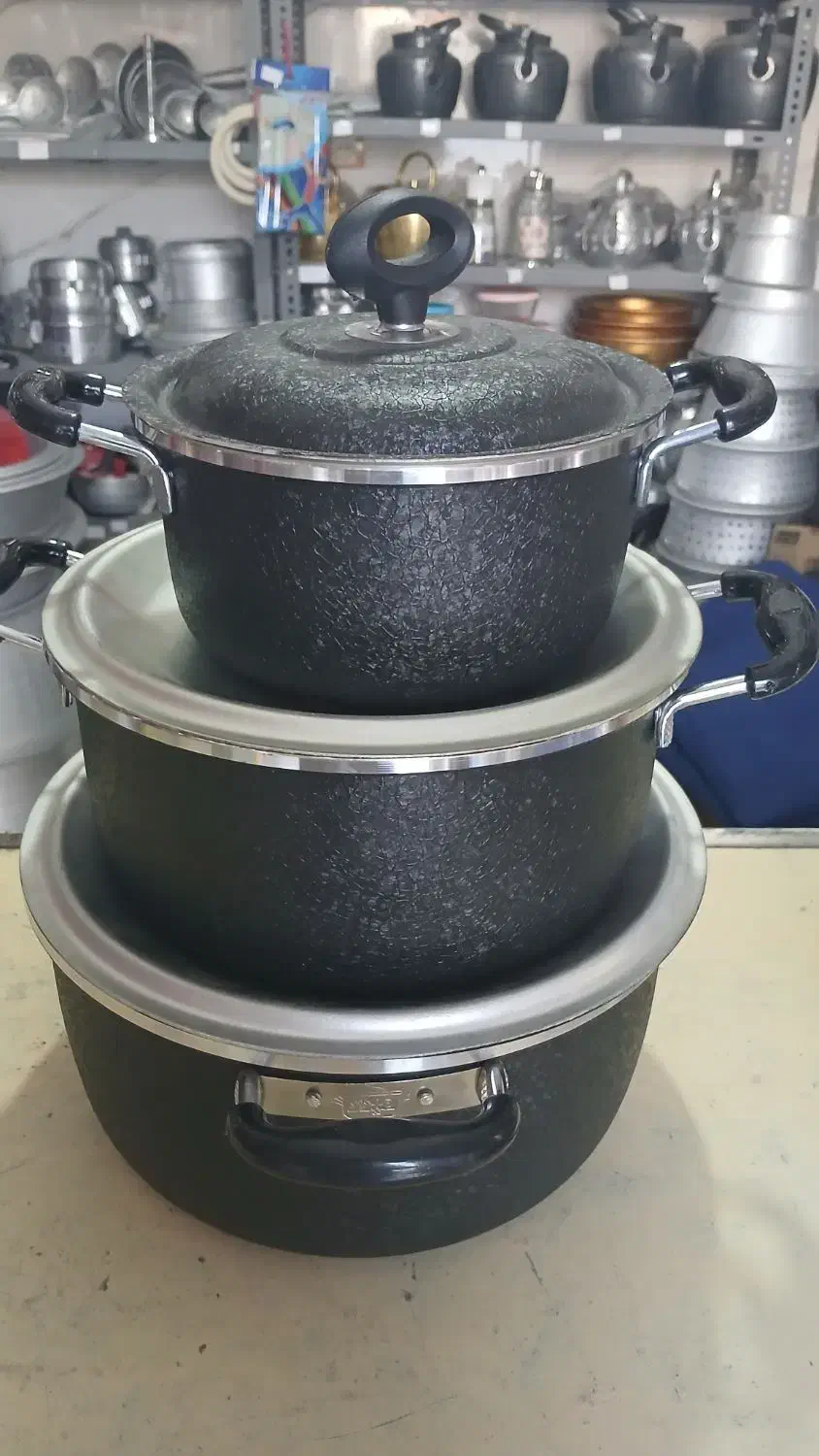 طرح تفلون روحی رویی|ظروف پخت‌وپز|شیراز, تندگویان|دیوار