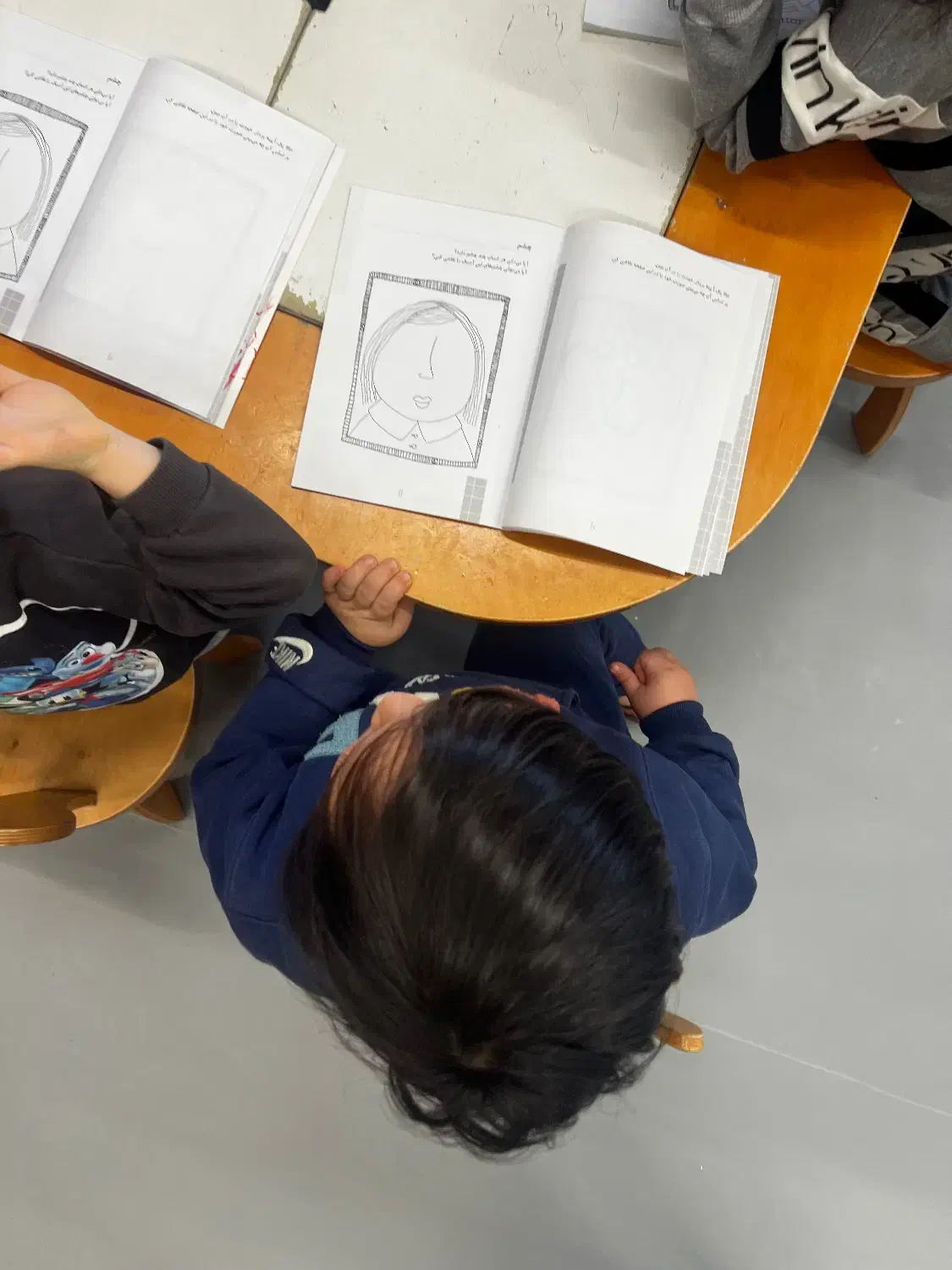 به یک مربی  آموزشی برای گروه سنی ۴-۵ سال نیازمندیم|استخدام آموزشی|قزوین, |دیوار