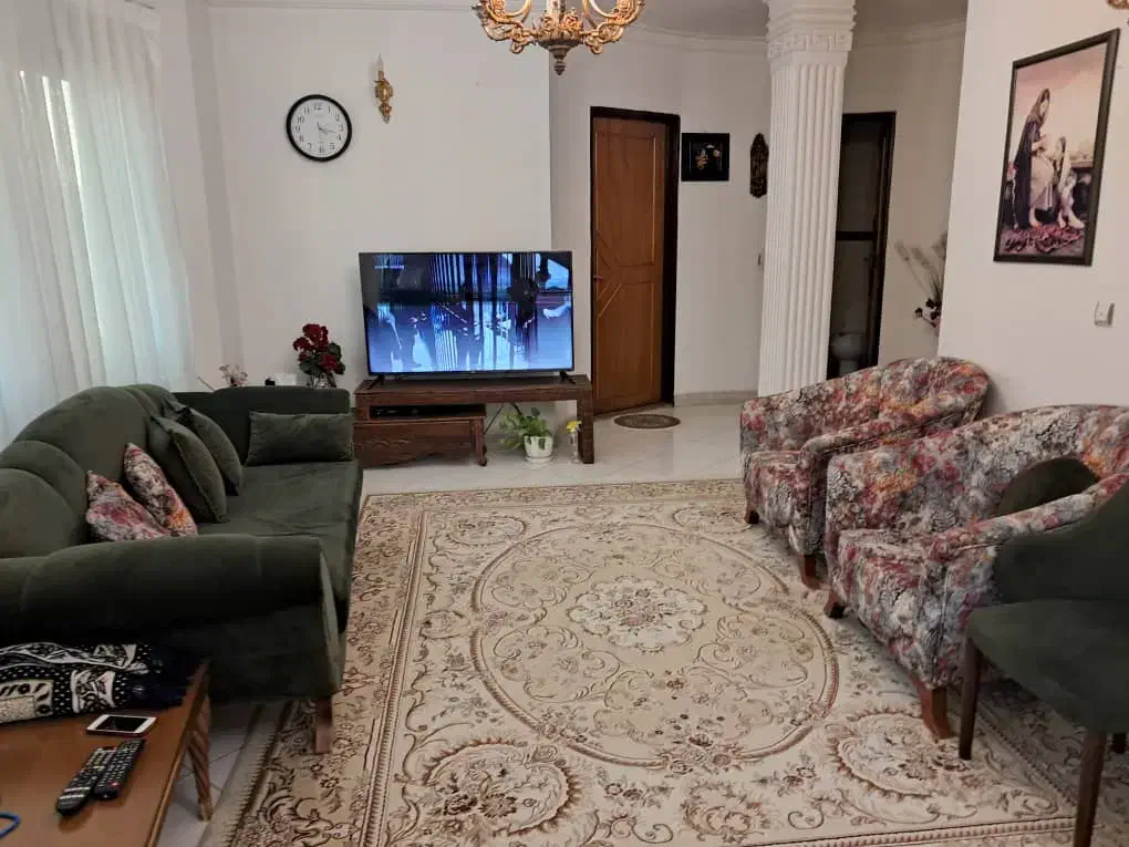 مبل پنج نفره مینی|مبلمان خانگی و میز عسلی|چالوس, |دیوار