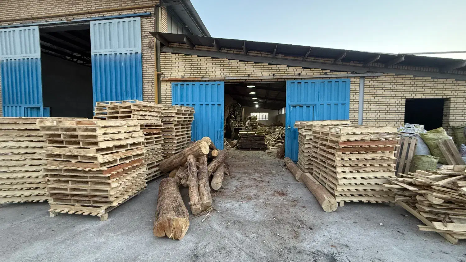 نیروی کار ساده|استخدام صنعتی، فنی، مهندسی|سمنان, |دیوار