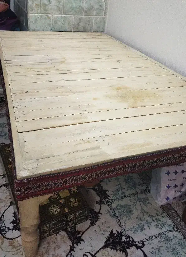 تخت سنتی زیر قیمت|مبلمان خانگی و میز عسلی|تهران, تختی|دیوار