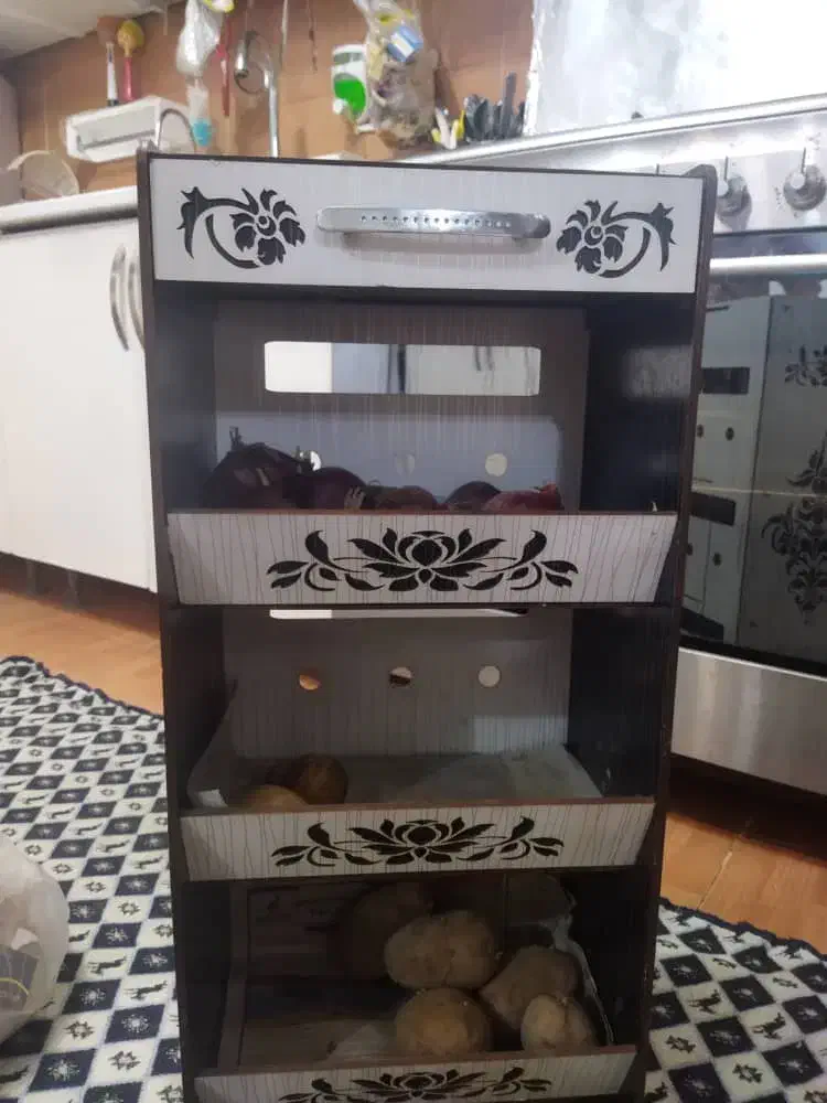 جا پیازی|آب‌چکان و نظم‌دهنده ظروف|اهواز, گلستان|دیوار