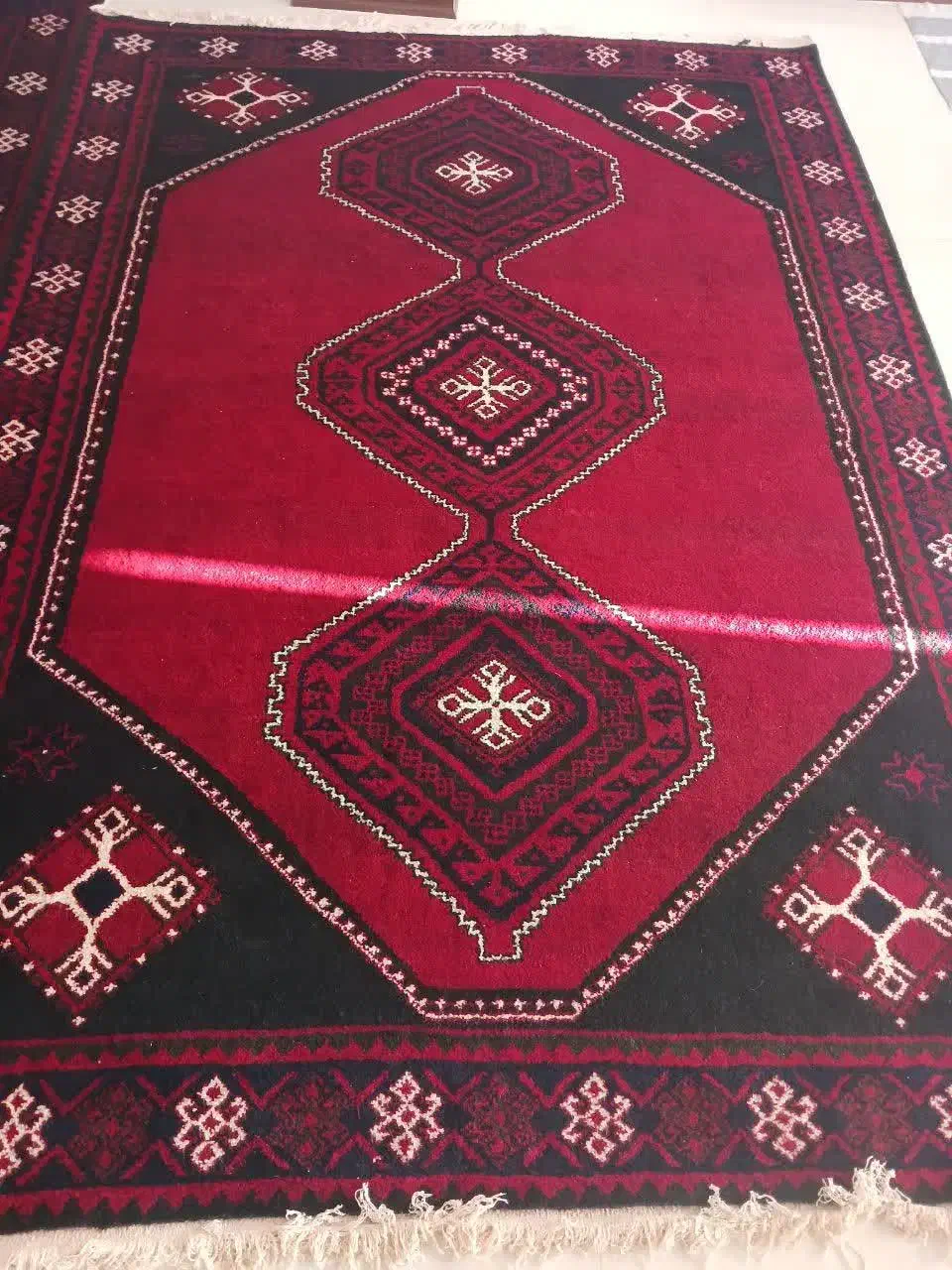 قالی محلی|فرش|فولادشهر, مسکن مهر فولادشهر|دیوار