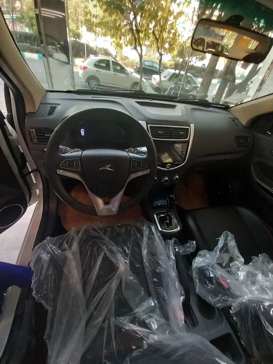 جک J4 نمایندگی1702*اندرزگو|خودرو سواری و وانت|تهران, چیذر|دیوار