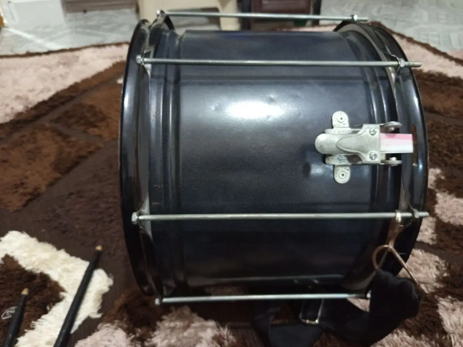 دوقل سایدرام|درام و پرکاشن|شاندرمن, |دیوار