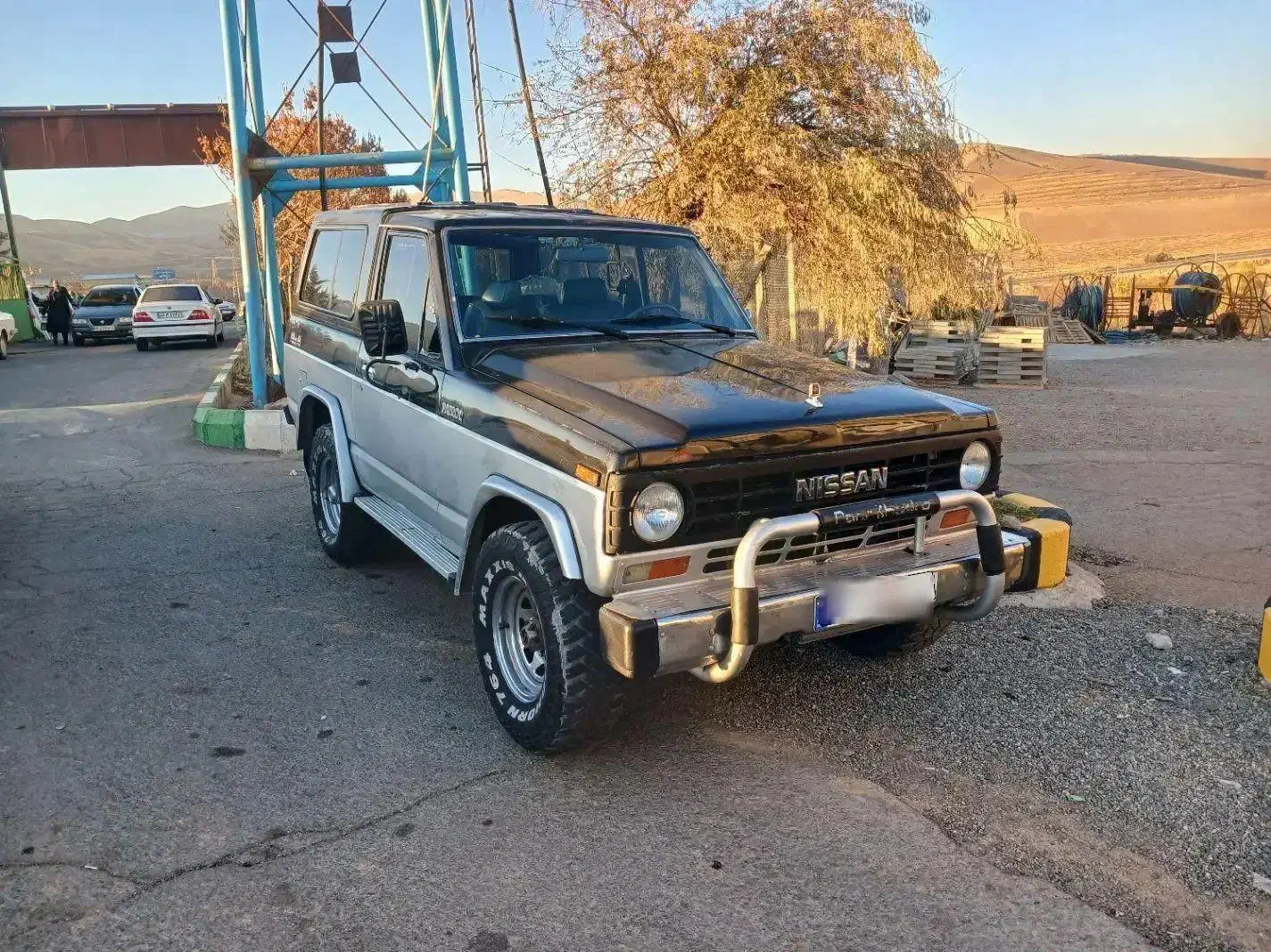 پاترول ۲درب مدل ۷۷مشکی ونقره ای|خودرو سواری و وانت|سقز, |دیوار