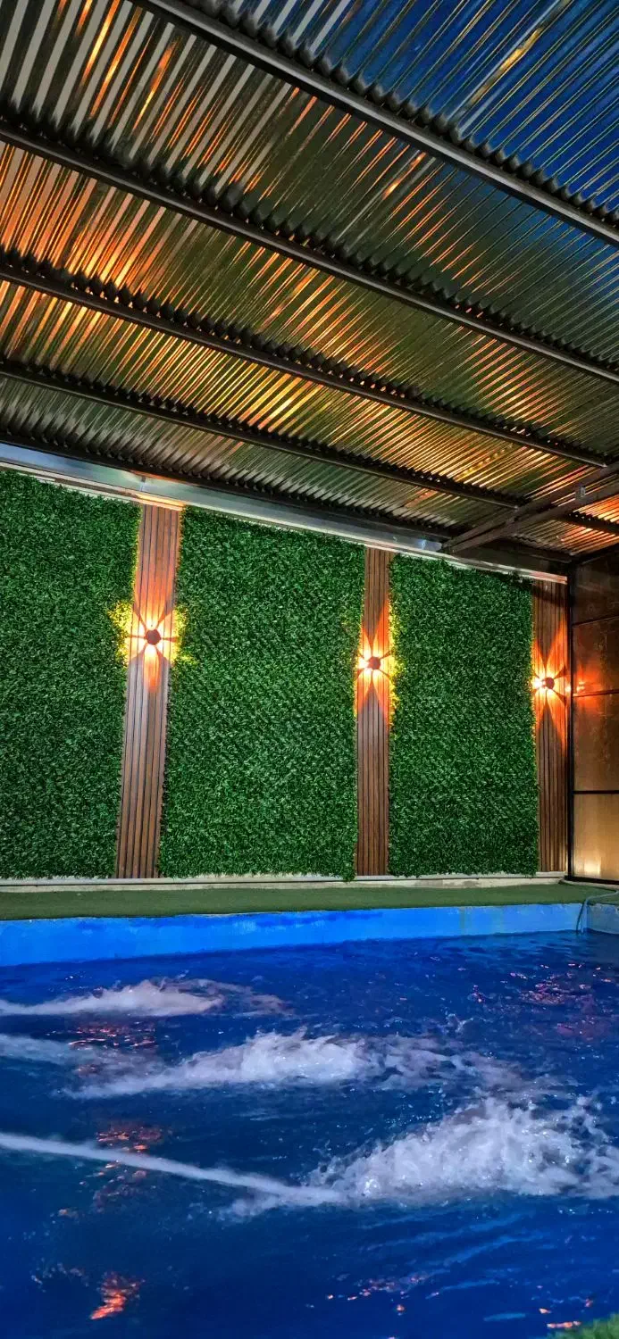 اجاره ویلا استخر سرپوشیده داخل بنا چهارباغ/مالک|اجارهٔ کوتاهمدت ویلا و باغ|کرج, کمالشهر|دیوار