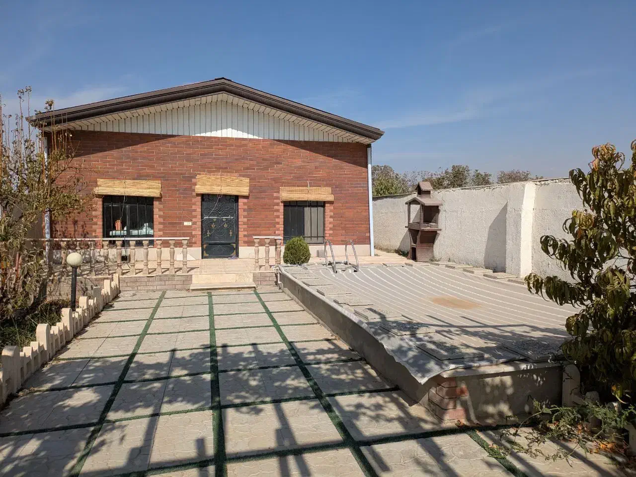 باغ ویلا تهراندشت 250 متر|فروش خانه و ویلا|هشتگرد, تهران دشت|دیوار