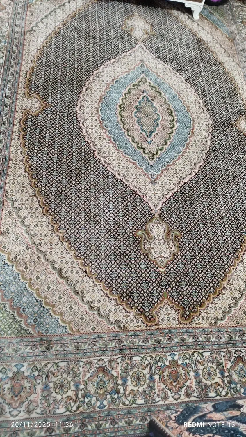 فرش ۹متری ریزماهی|فرش|چهارباغ, |دیوار