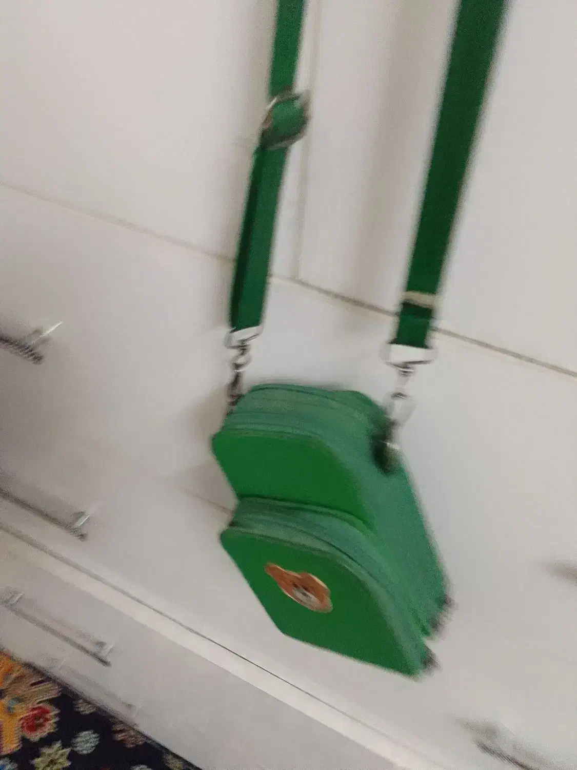 کیف نونو دسته زیباش شکسته ولی زیاد استفاده نشده|کیف، کفش، کمربند|بروجرد, |دیوار