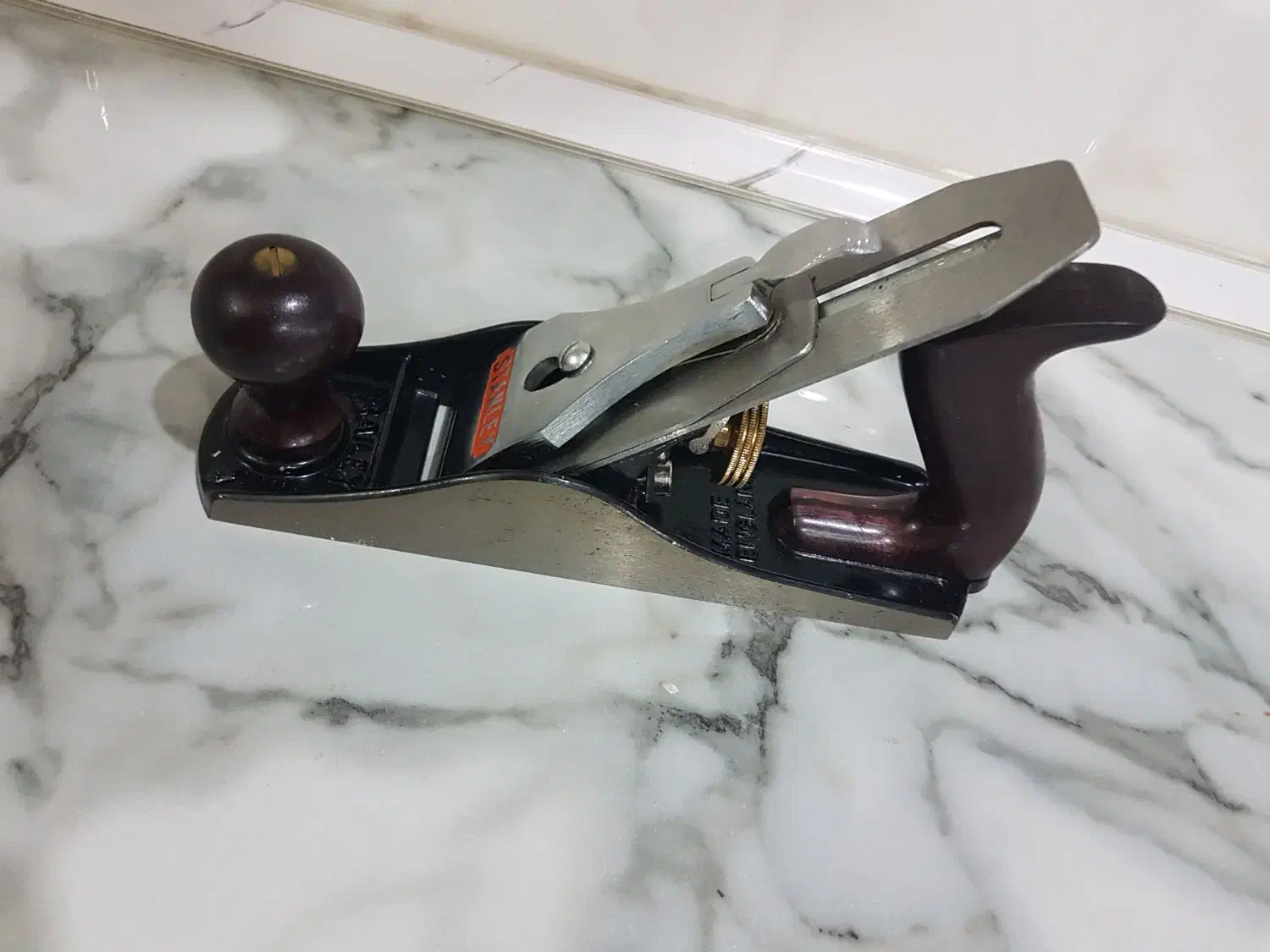 رنده نجاری  انگلیسی قدیمی|کلکسیون اشیاء عتیقه|تهران, تهرانسر غربی|دیوار