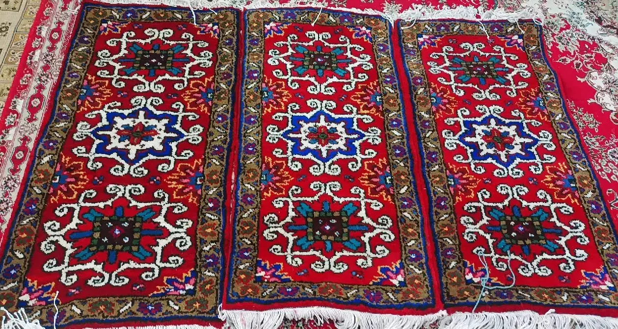 فرش پادری ابعاد ۶۰ در ۱۲۰|پادری|تبریز, |دیوار