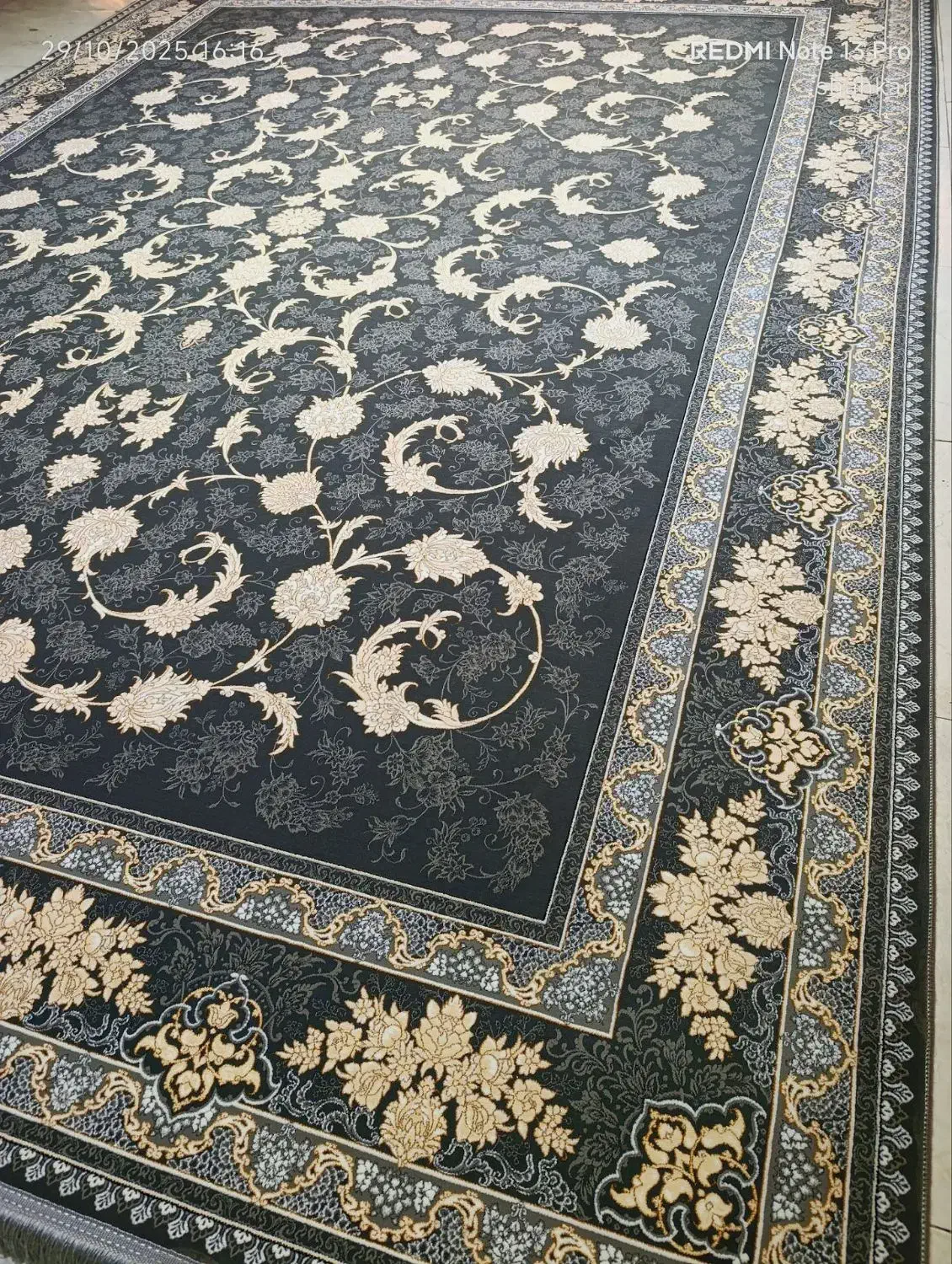 فرش توهررنگی باتضمین قیمت با۵شعبه|فرش|زرندیه, |دیوار