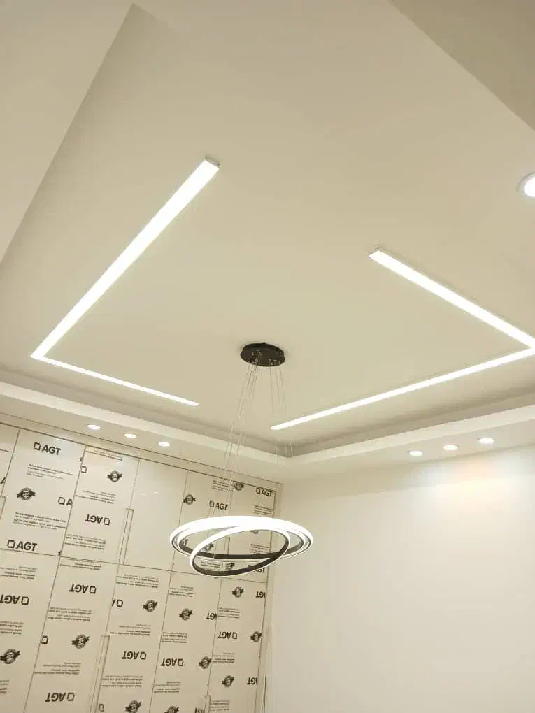 برق ساختمان  لاین نوری برق صنعتی برق کشی ساختمان|خدمات پیشه و مهارت|سیرجان, |دیوار