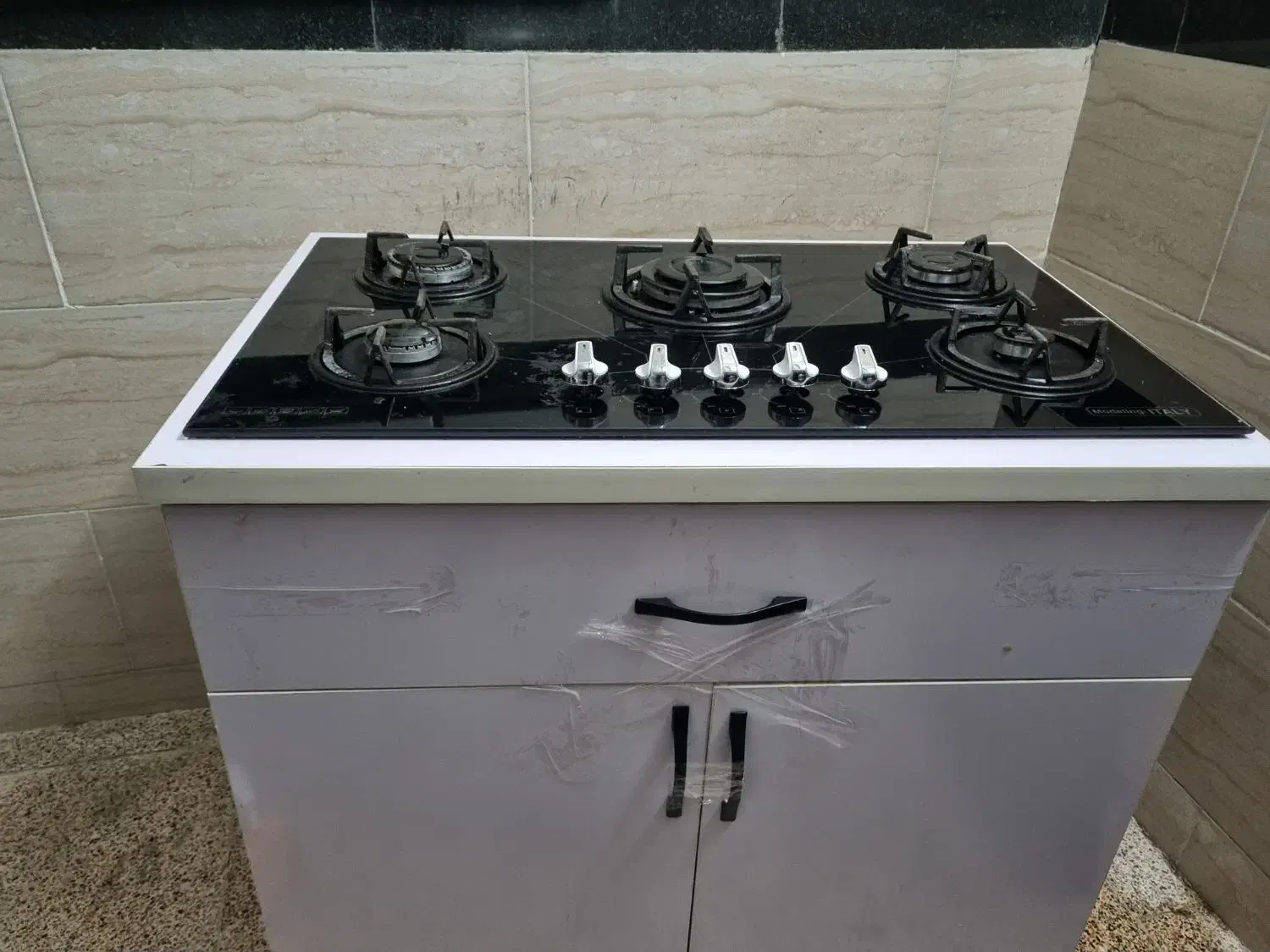 گاز 5 شعله به همراه کابینت|اجاق گاز و لوازم برقی پخت‌وپز|تهران, امام زاده عبدالله|دیوار