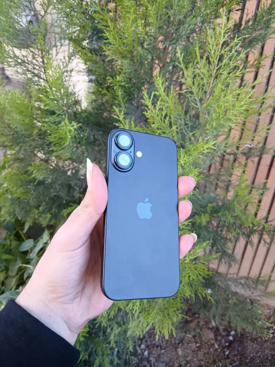 ایفون ۱۶ نرمال|موبایل|گرگان, |دیوار