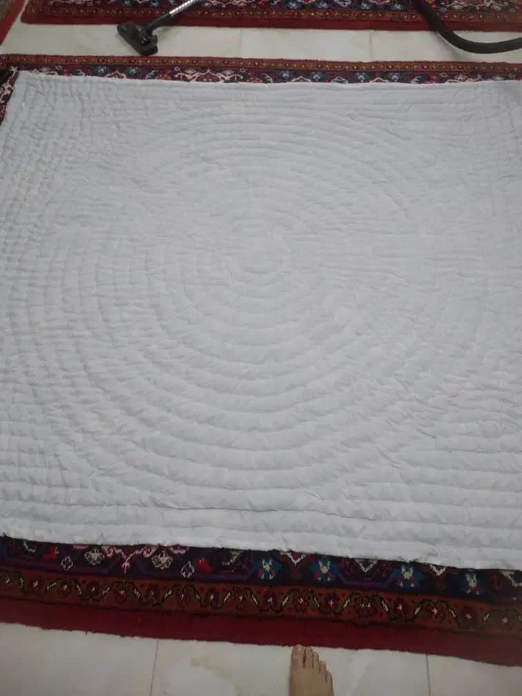 لحاف وتشک دوزی سنتی|رختخواب، بالش، پتو|تبریز, |دیوار
