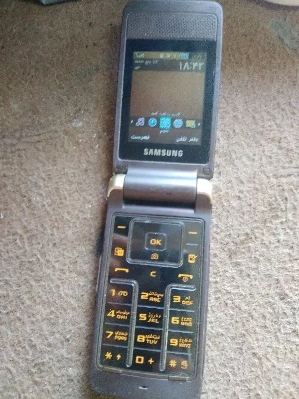 گوشی سامسونگ تاشو|موبایل|ارومیه, |دیوار