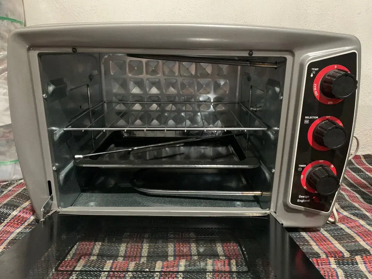 مایکروفر فقط یکبار استفاده شده تمیز درحدنو|اجاق گاز و لوازم برقی پخت‌وپز|باقرشهر, |دیوار