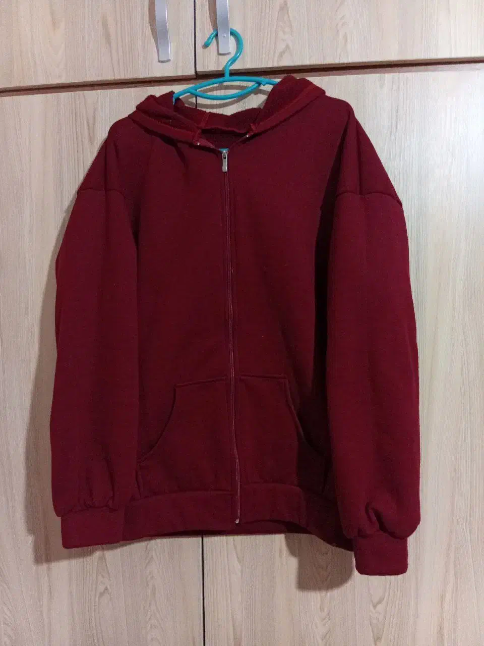 سویشرت زرشکی پاییزی|لباس|مشهد, مصلی (کارمندان اول)|دیوار