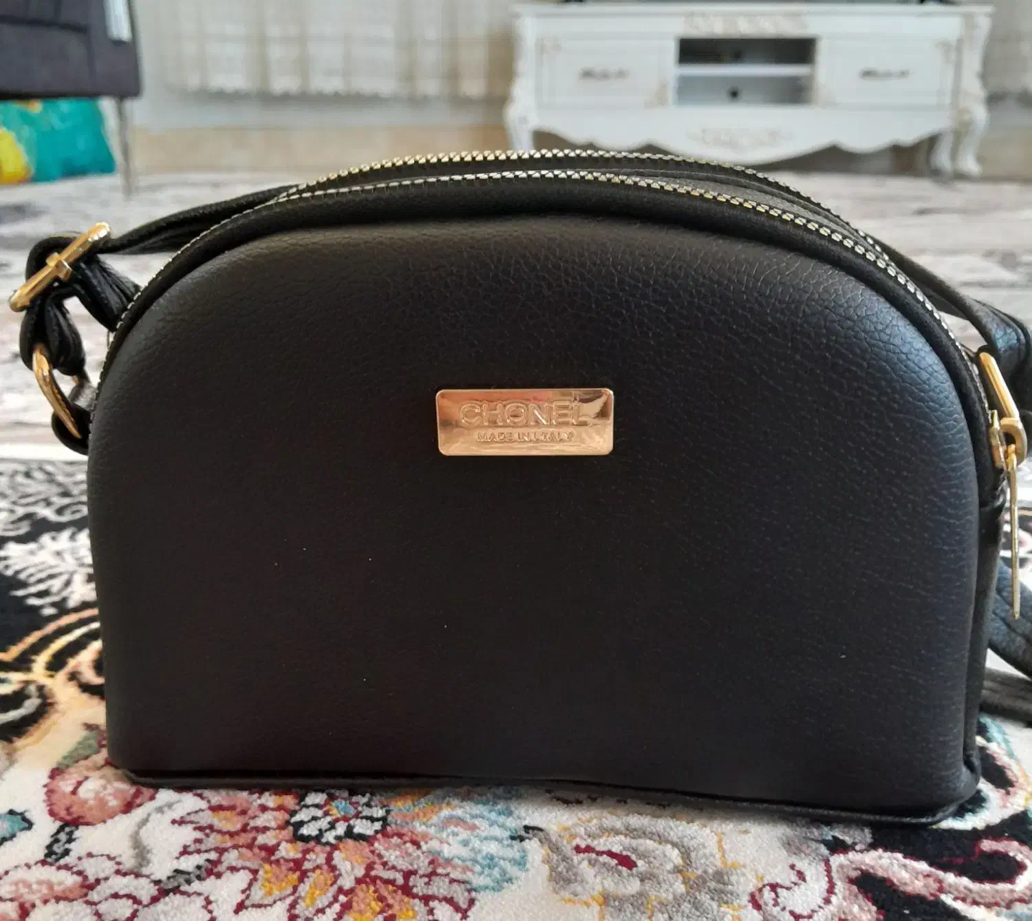 کیف|کیف، کفش، کمربند|سبزوار, قصبه شرقی|دیوار